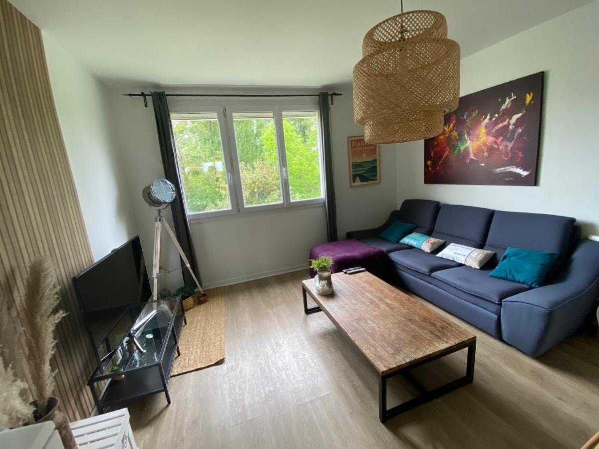 Superbe Appartement Au Calme Avec Parking Gratuit. Mérignac Exterior foto