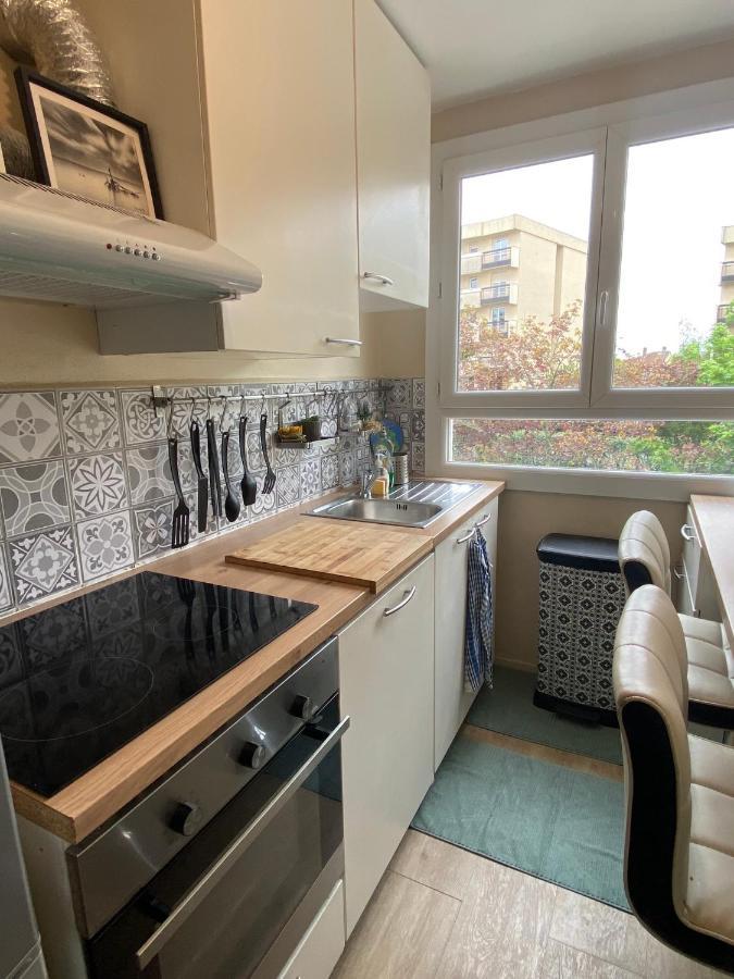 Superbe Appartement Au Calme Avec Parking Gratuit. Mérignac Exterior foto